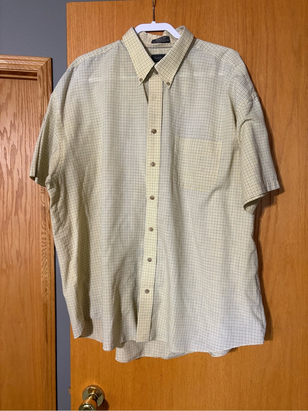 Van Heusen Short Sleeve Button-Down Plaid Shirt in Light Yellow